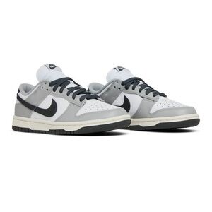 🚨FLASH SALE🚨 Nike Dunk Low in ‘Light Smoke Grey’